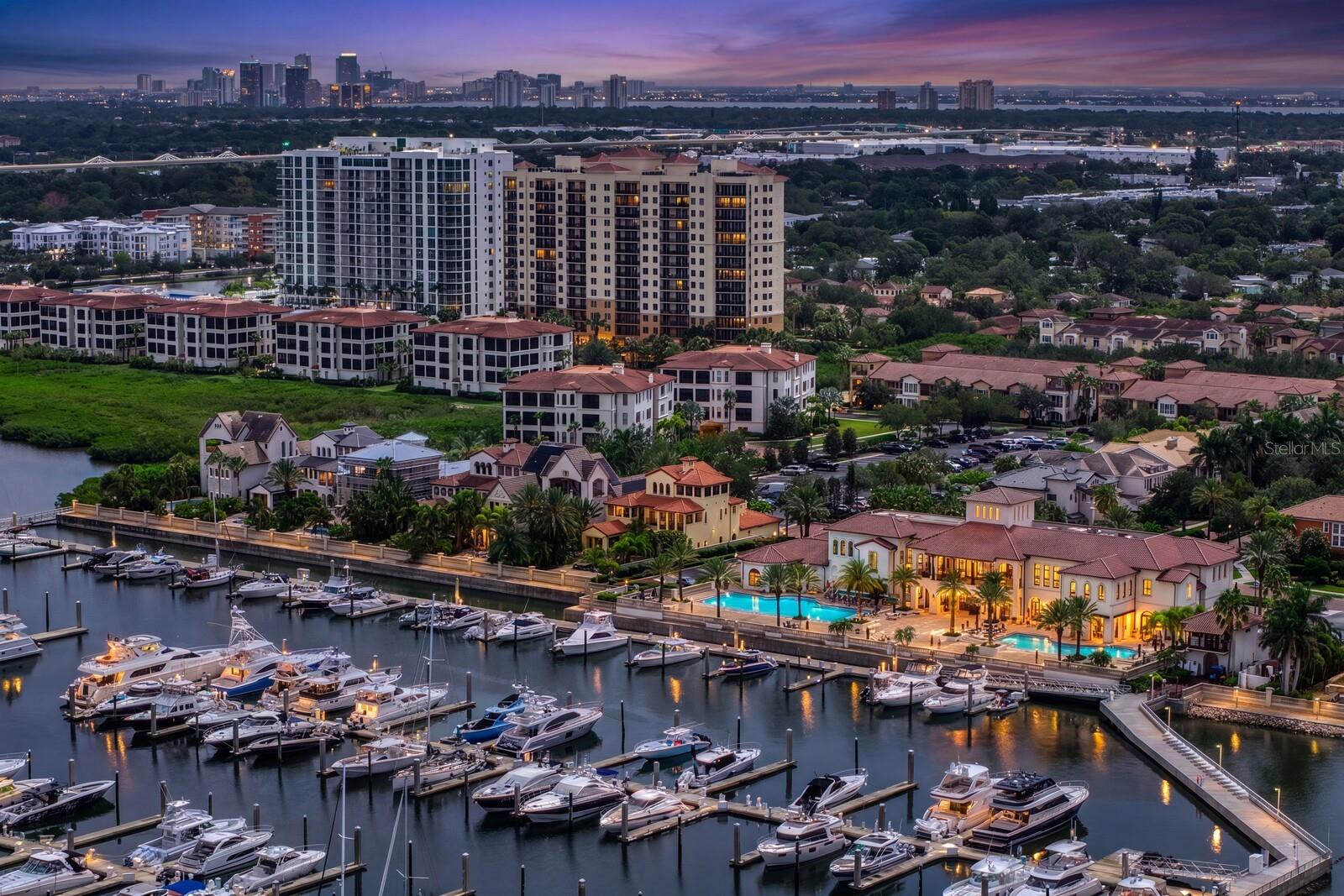 CASTILLO AT WESTSHORE YACHT CL - Residential