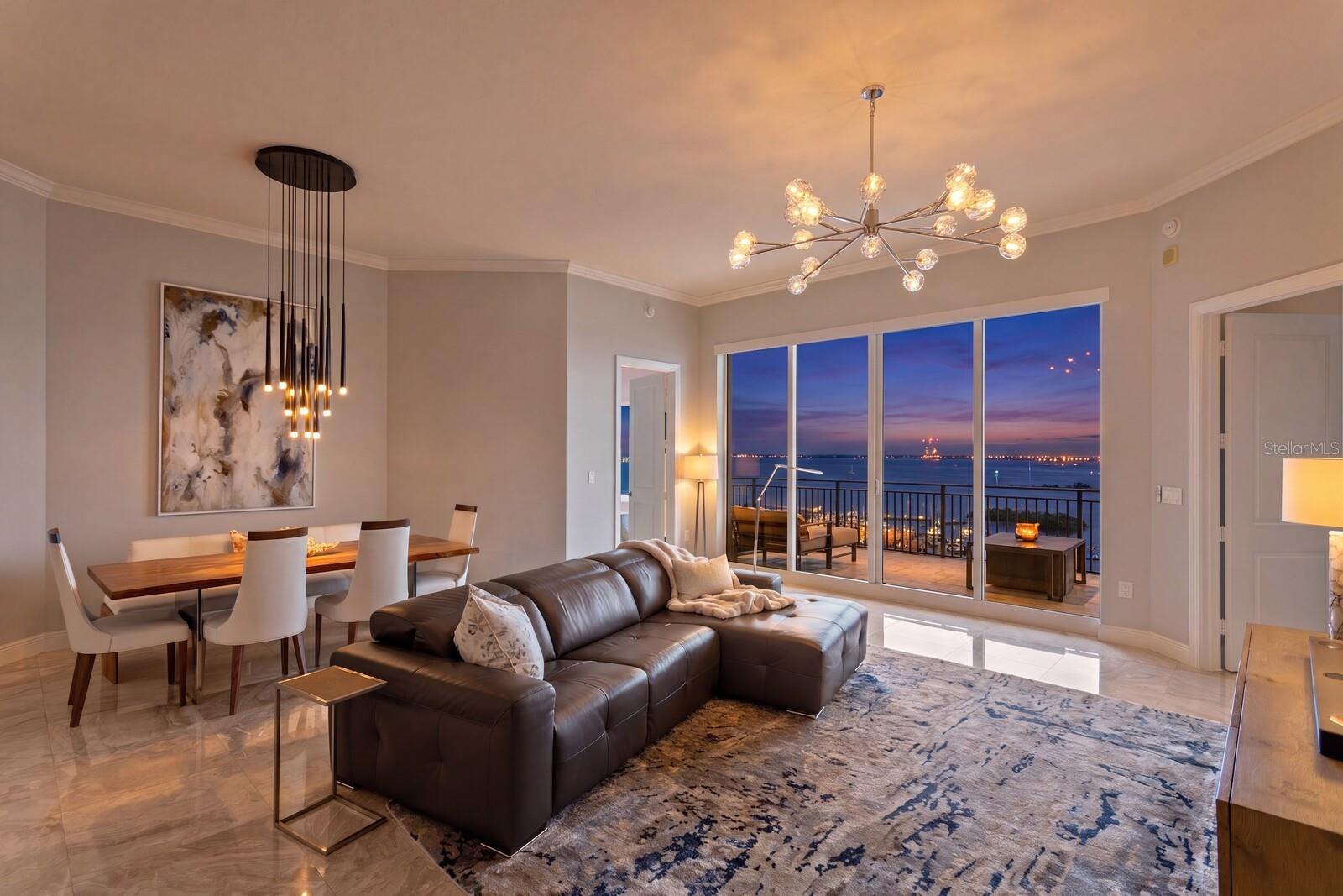 CASTILLO AT WESTSHORE YACHT CL - Residential
