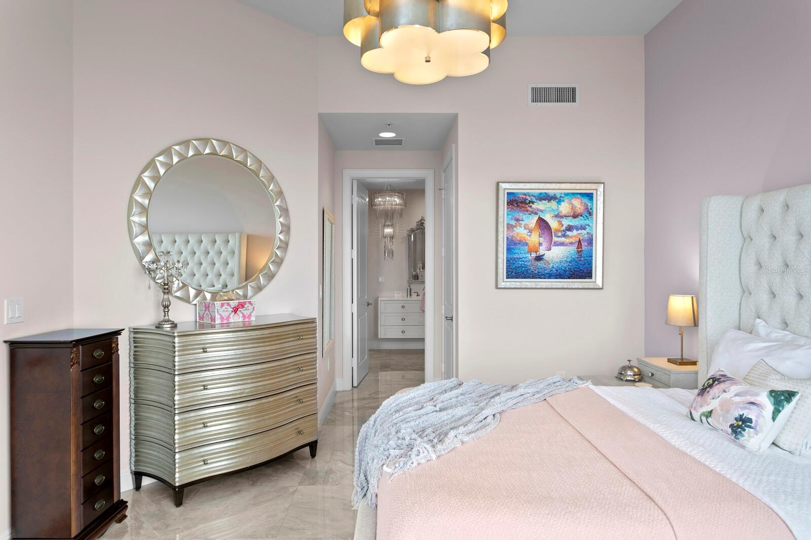 CASTILLO AT WESTSHORE YACHT CL - Residential