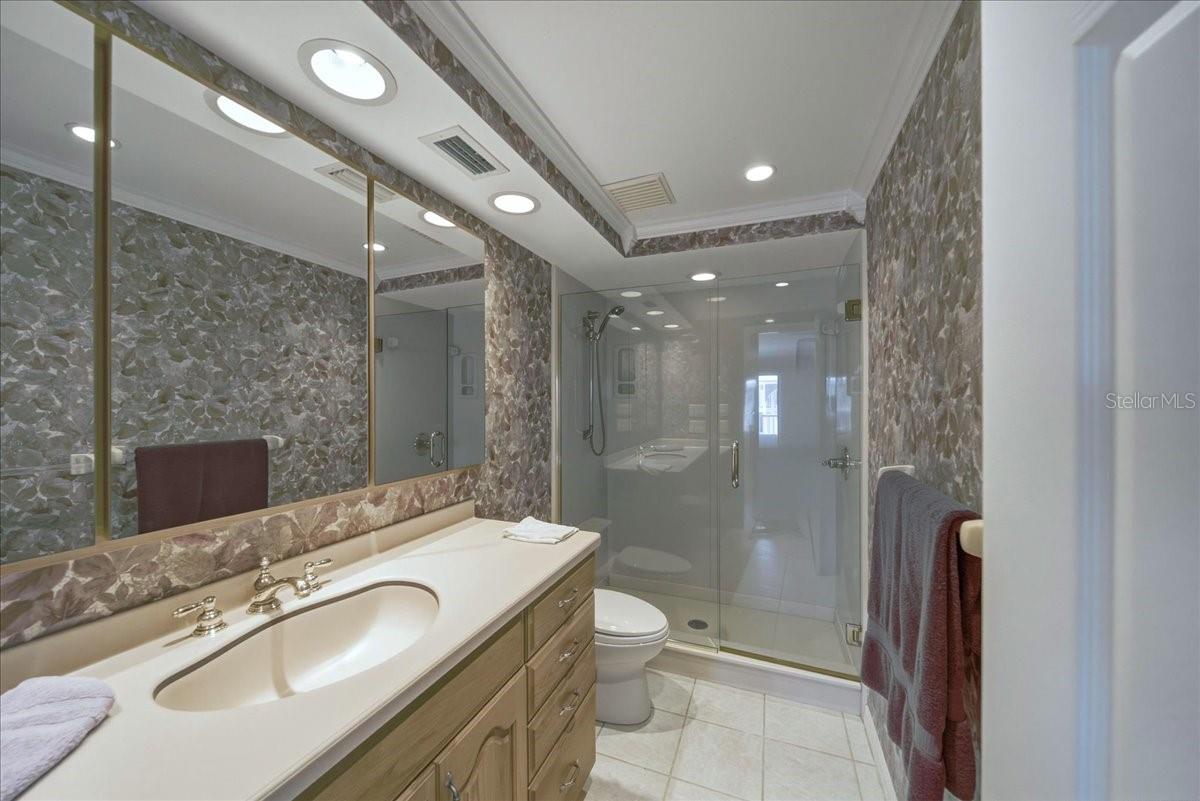 ENGLEWOOD BEACH PLACE - Residential