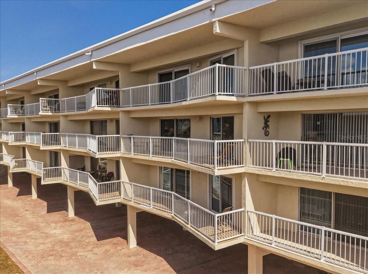 ENGLEWOOD BEACH PLACE - Residential