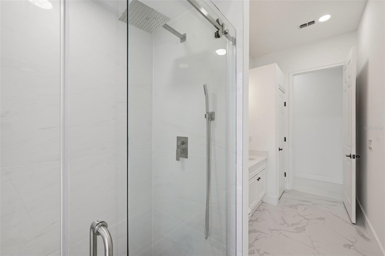 PHILLIPS BLVD VILLAGE VISTAME - Residential Lease