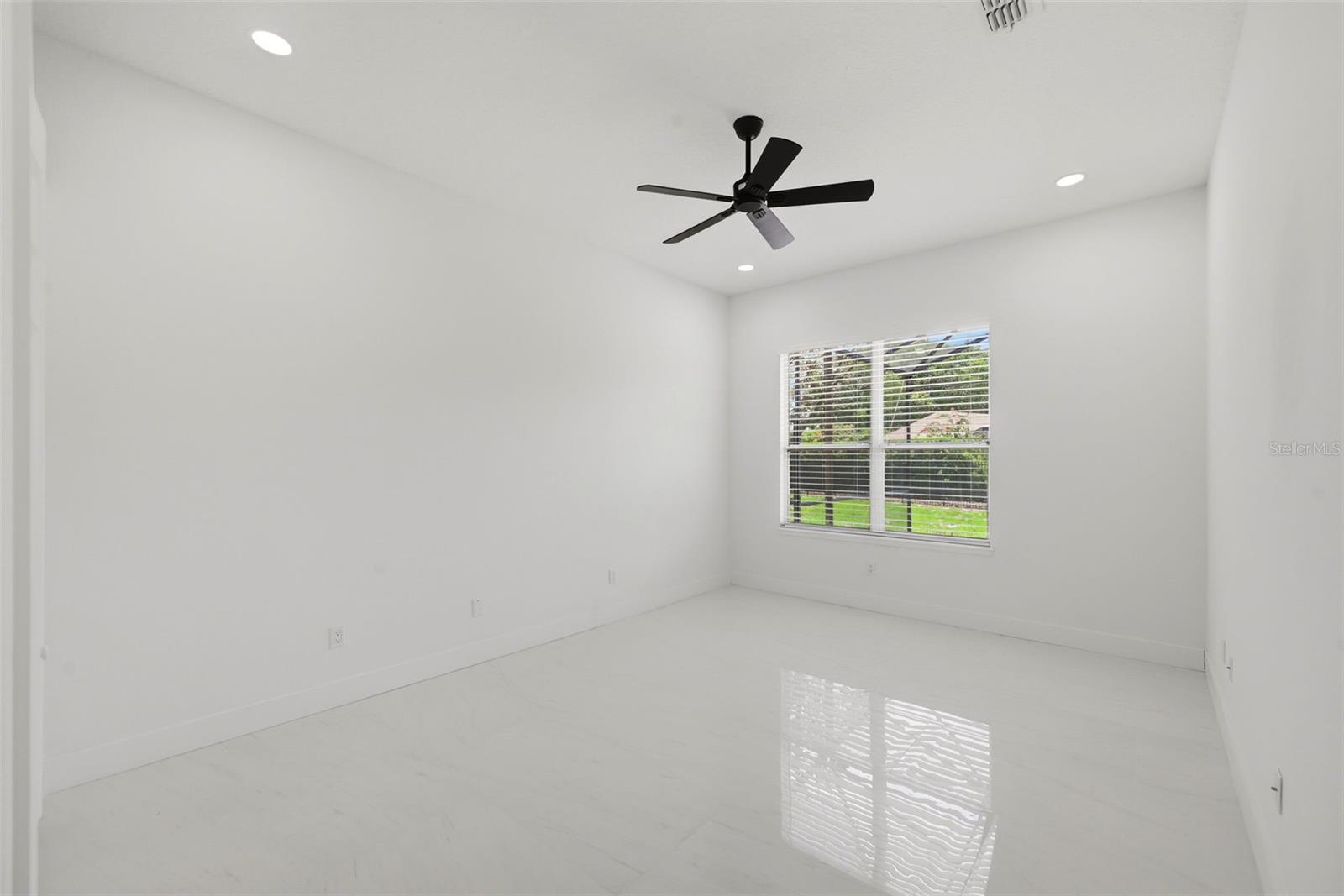 PHILLIPS BLVD VILLAGE VISTAME - Residential Lease