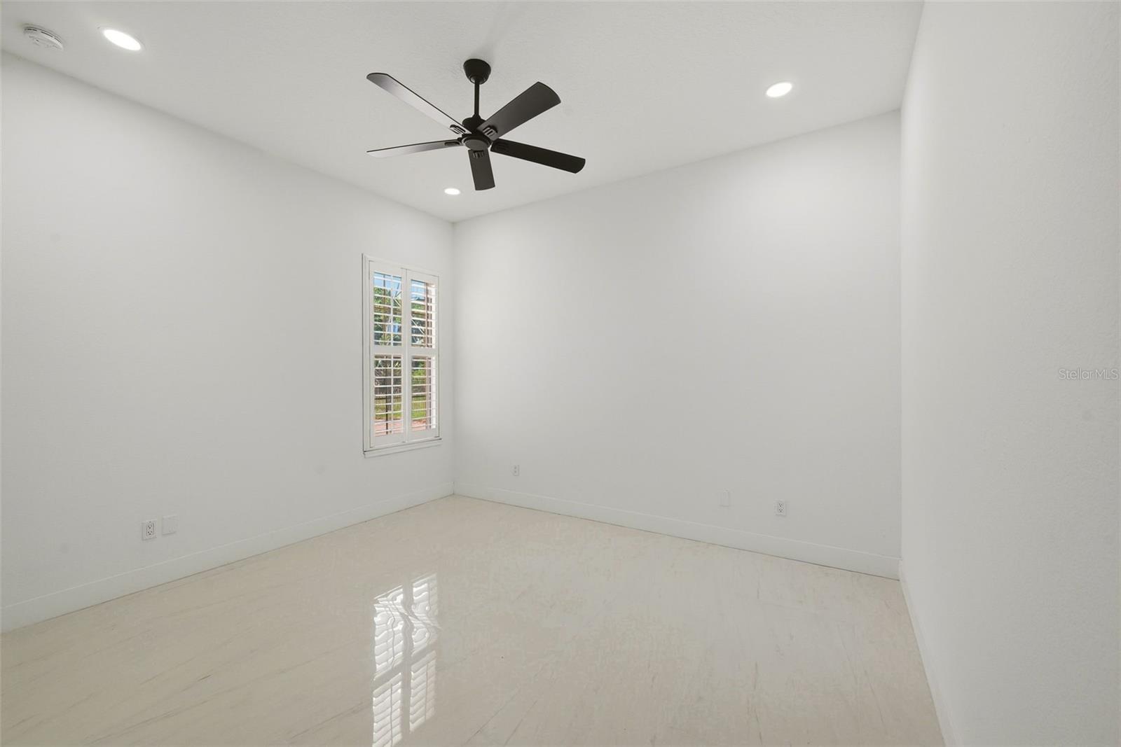 PHILLIPS BLVD VILLAGE VISTAME - Residential Lease