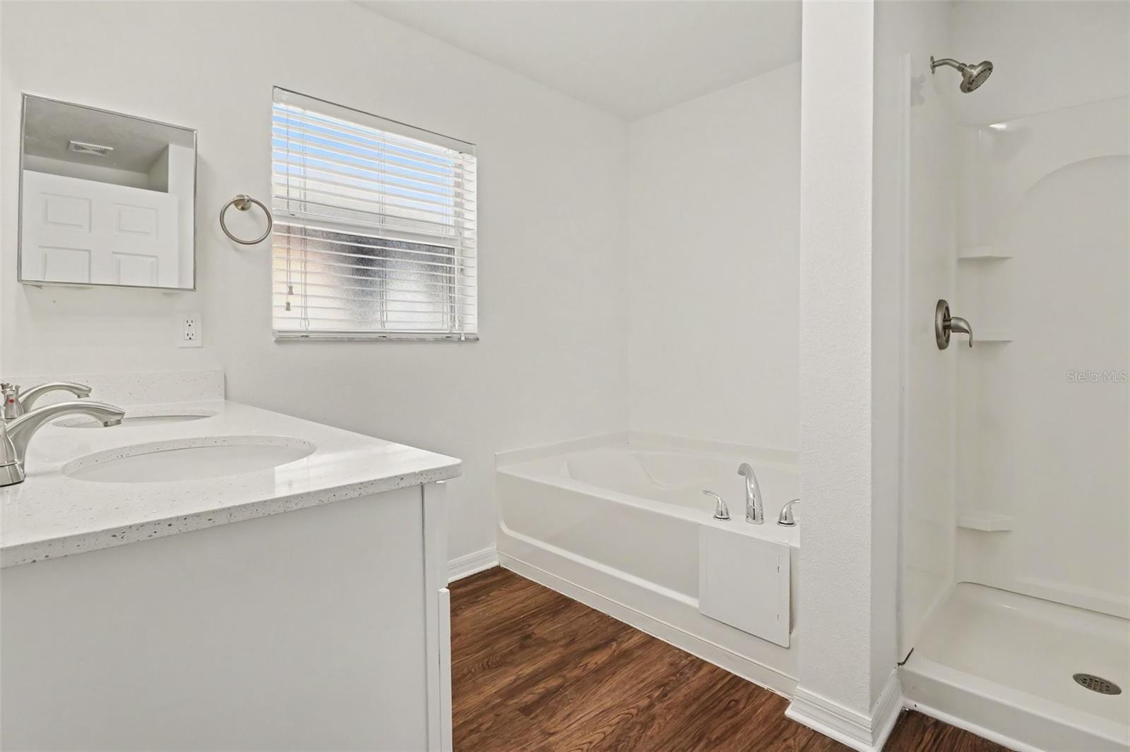 WATERFORD TRAILS PH 2 EAST VLG - Residential