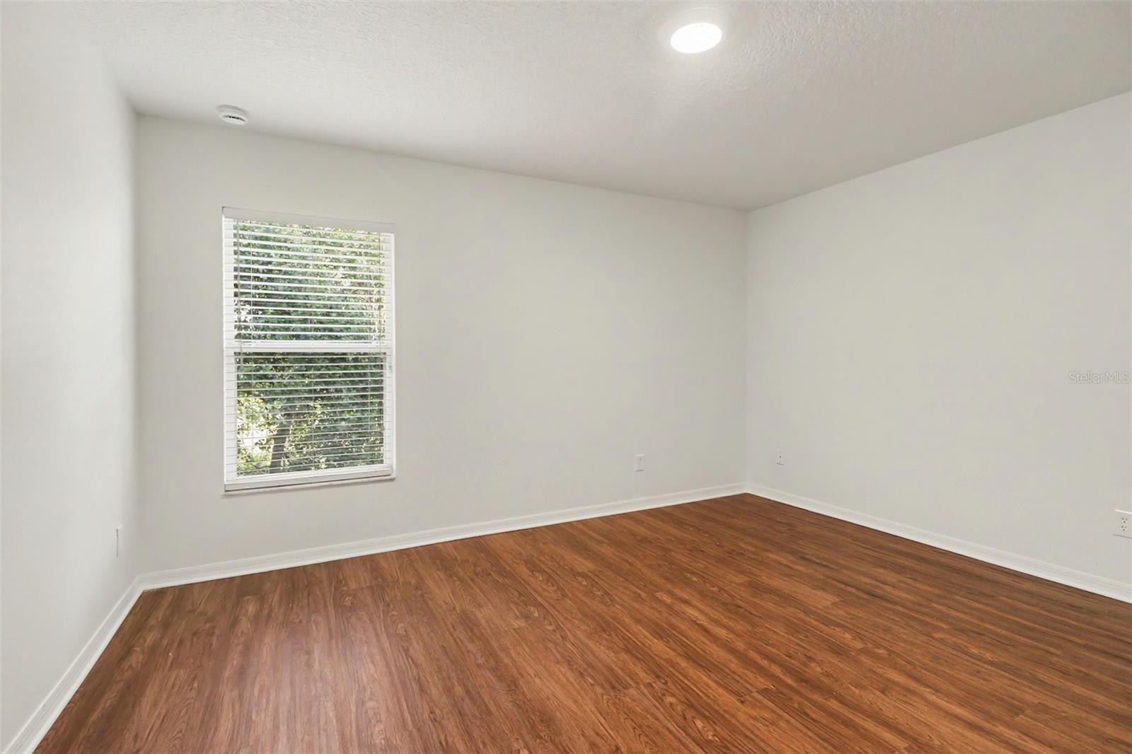 WATERFORD TRAILS PH 2 EAST VLG - Residential