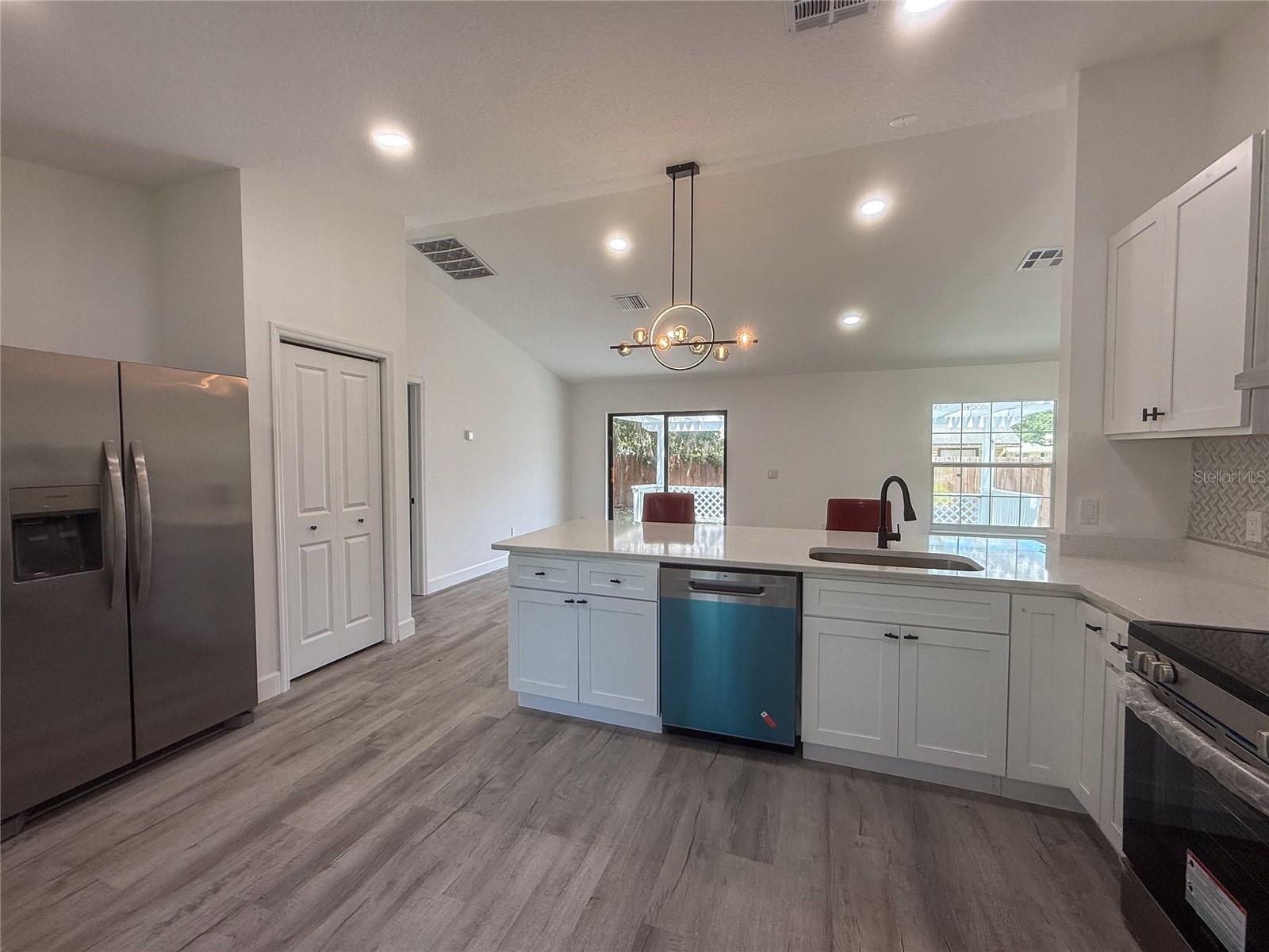 HEATHER GLEN - Residential