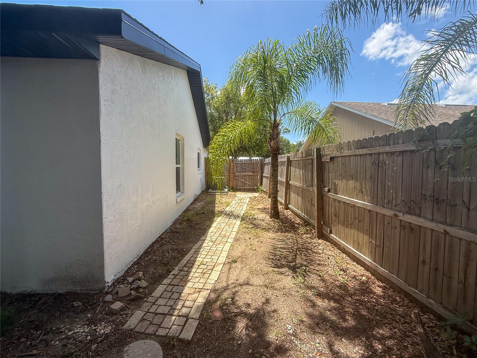 HEATHER GLEN - Residential