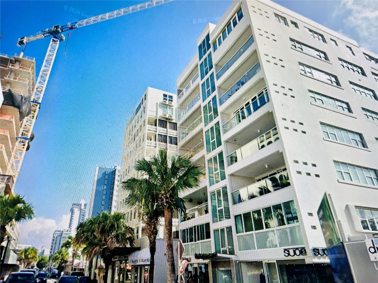 CONDOMINIO LUCIANO - Residential