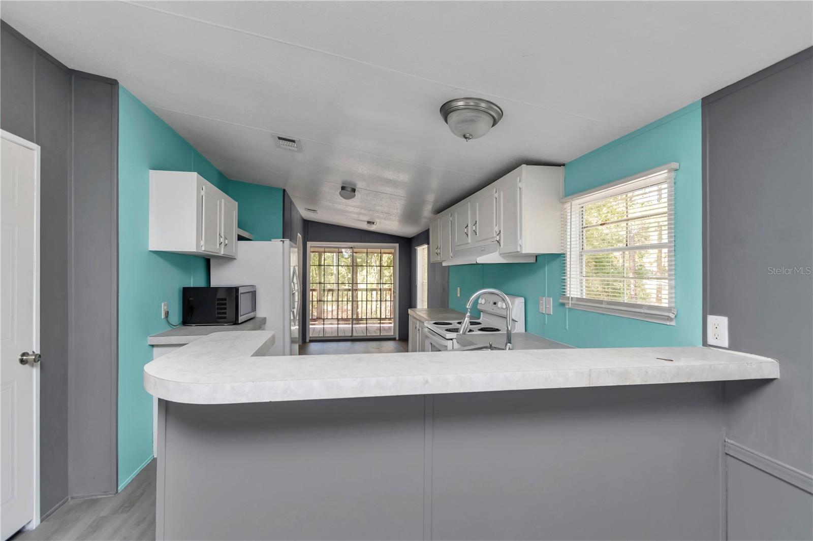 BRONSON HEIGHTS - Residential