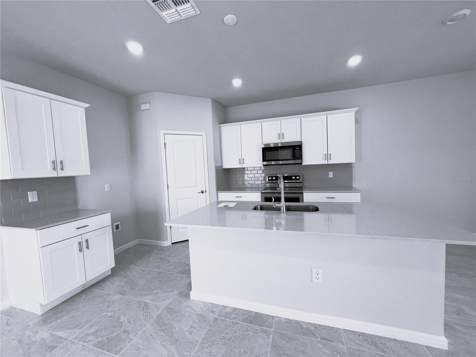 OAKSTEAD TWNHMS - Residential