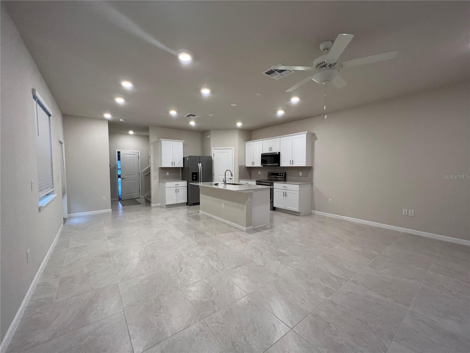 OAKSTEAD TWNHMS - Residential