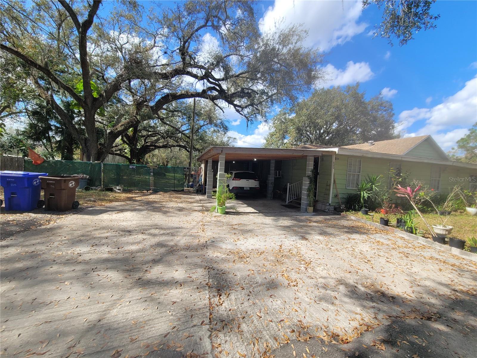 ACREAGE & UNREC - Commercial Sale