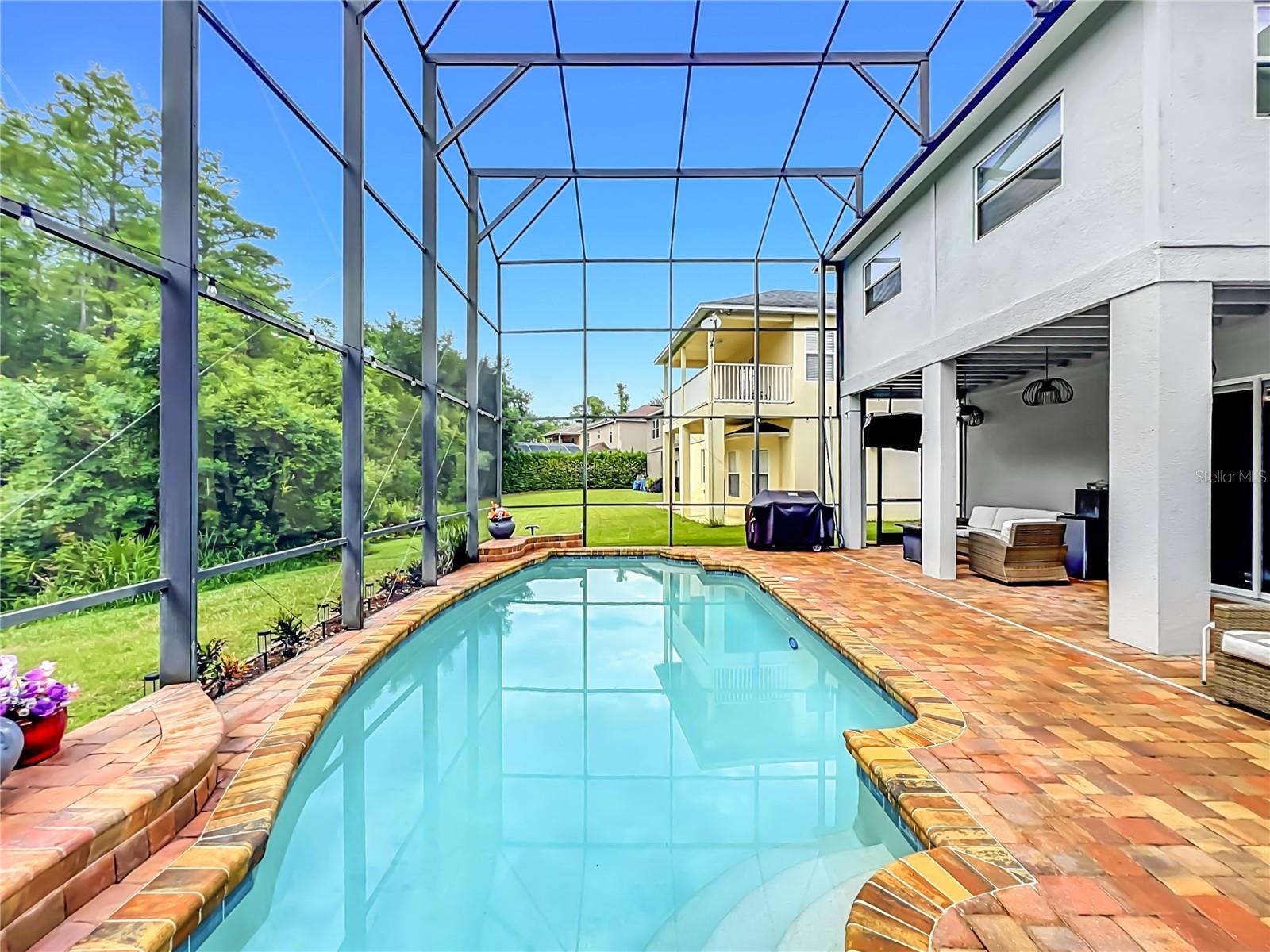 STONEYBROOK UN X1 - Residential