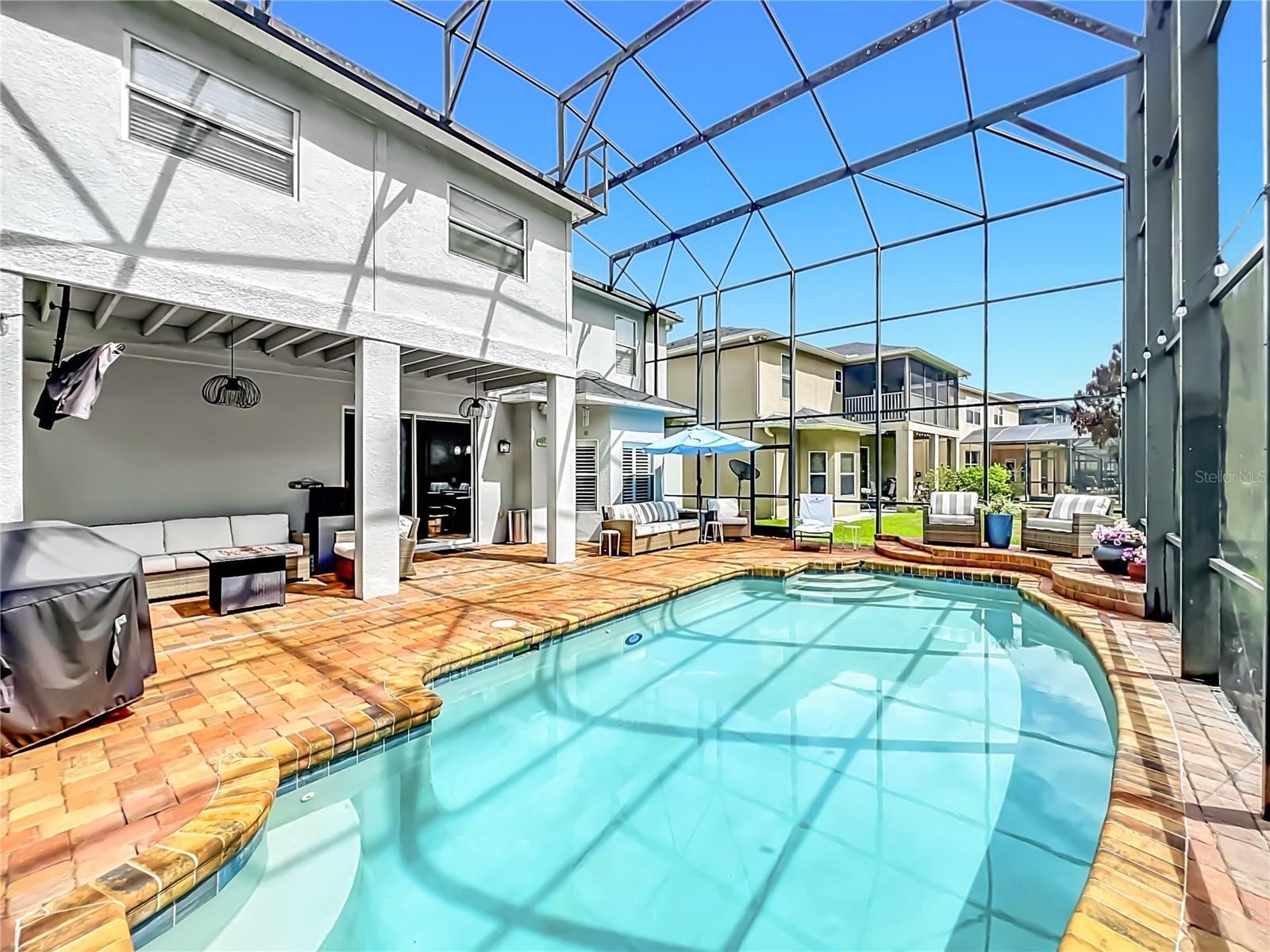 STONEYBROOK UN X1 - Residential