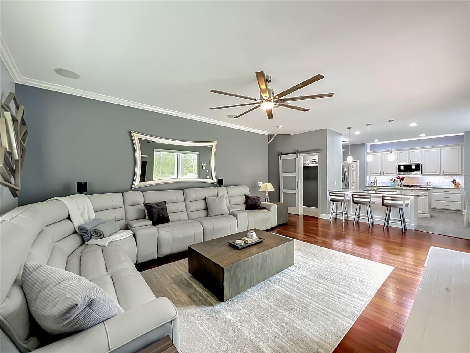 STONEYBROOK UN X1 - Residential