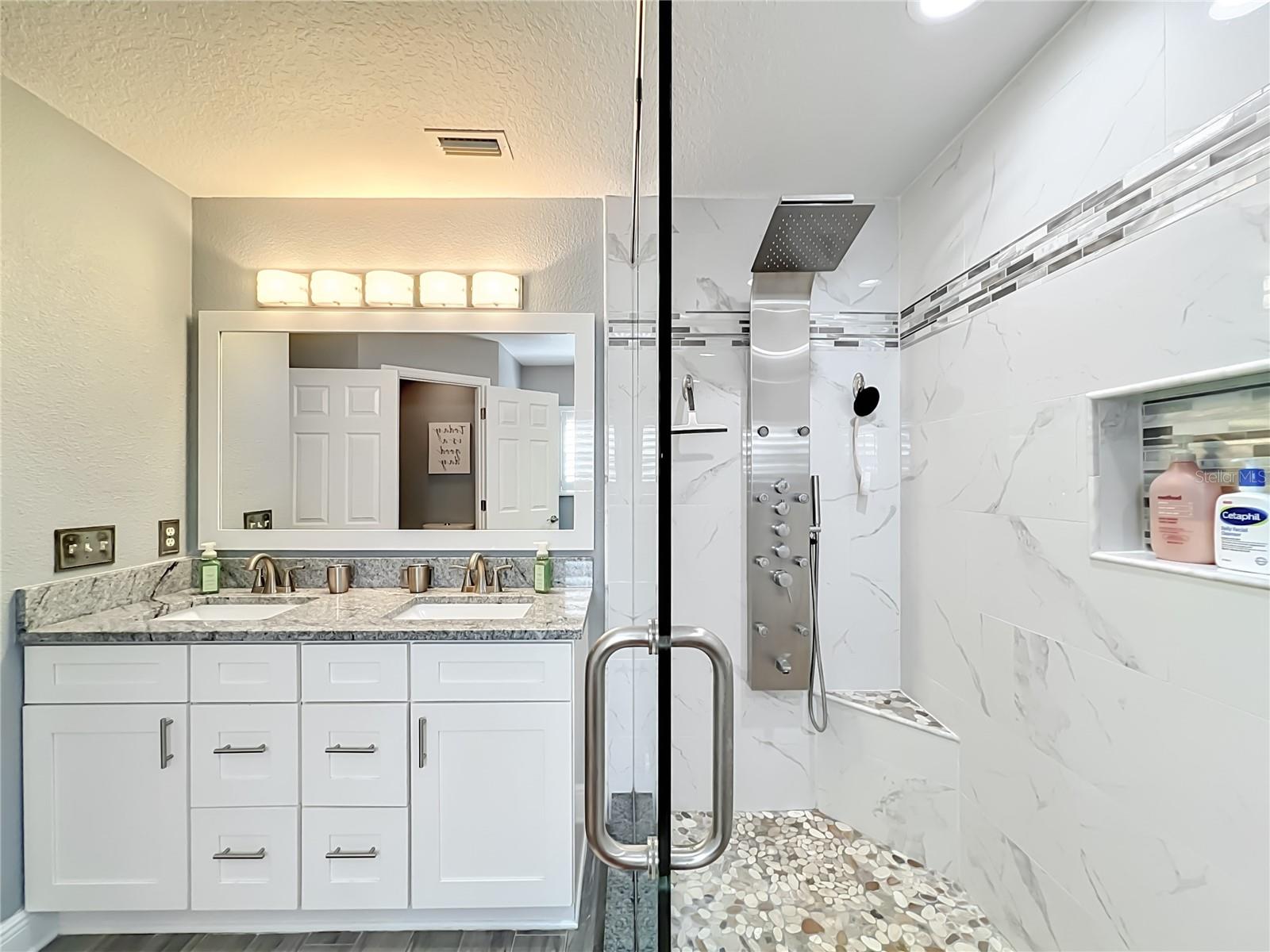 STONEYBROOK UN X1 - Residential
