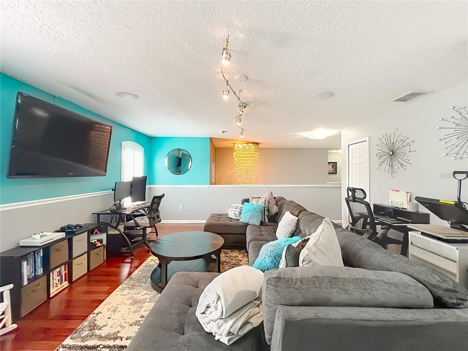 STONEYBROOK UN X1 - Residential