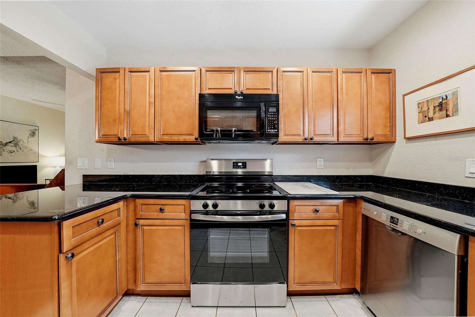 LOS PRADOS CONDO - Residential