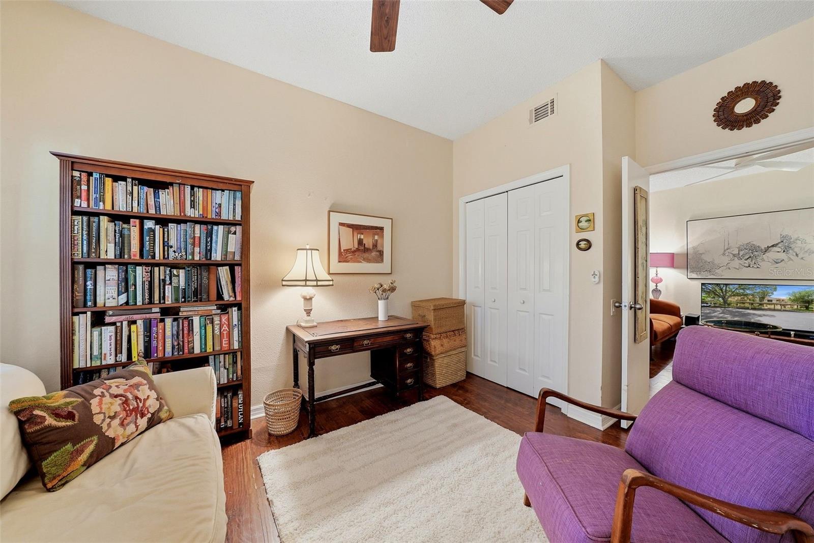 LOS PRADOS CONDO - Residential