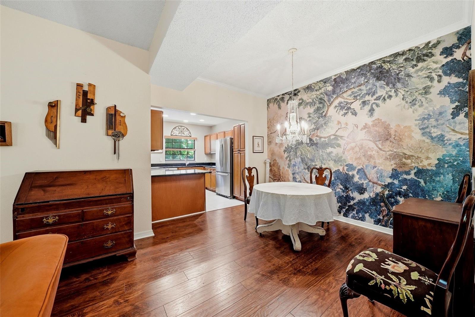 LOS PRADOS CONDO - Residential