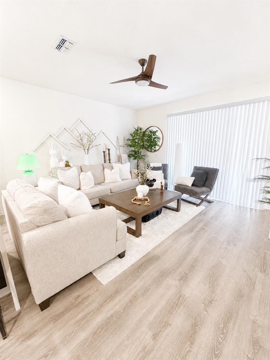 FELTRIM RESERVE - Residential Lease