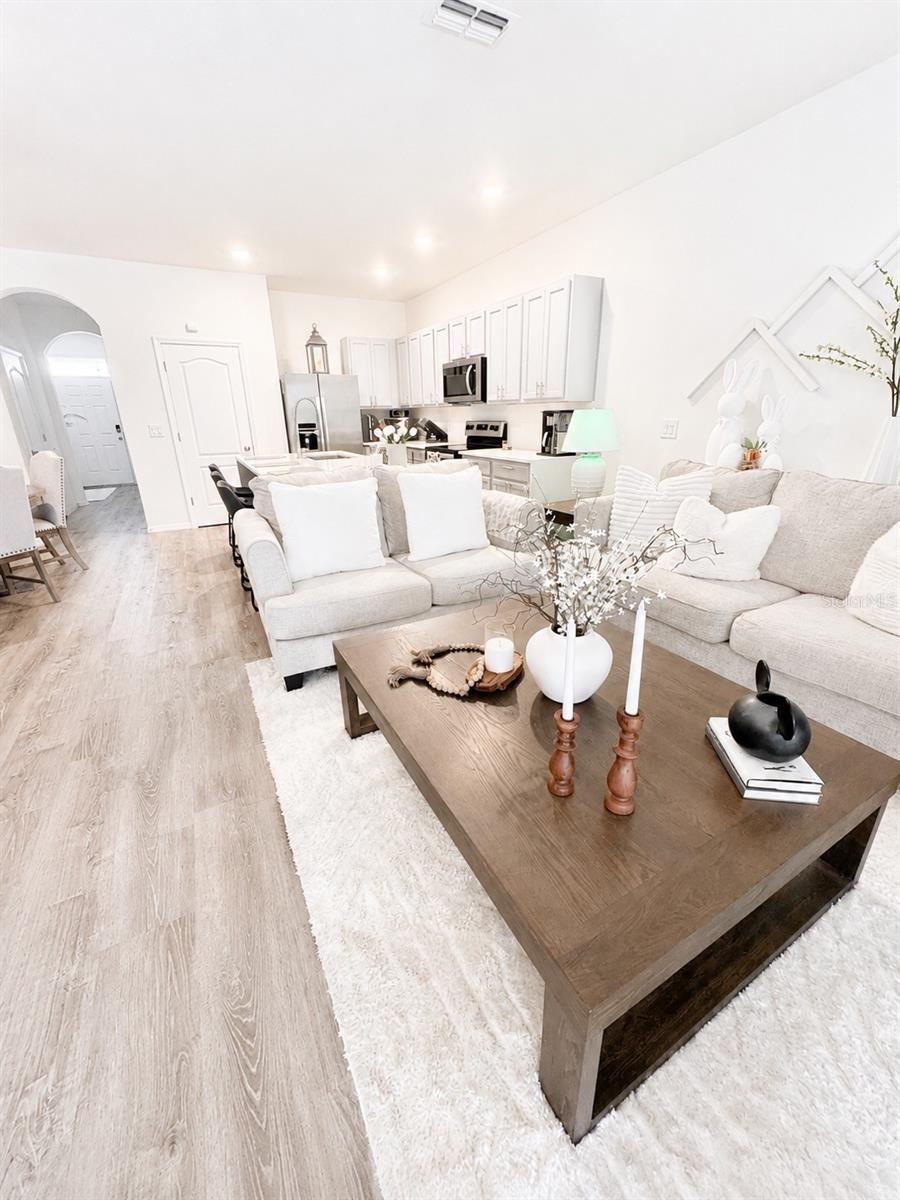 FELTRIM RESERVE - Residential Lease
