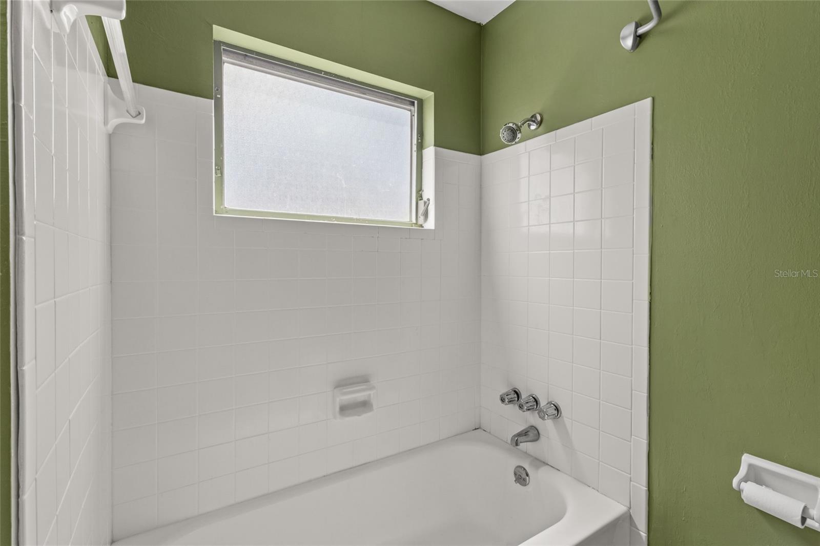 RIDGEWOOD ESTATES 14TH ADD - Residential