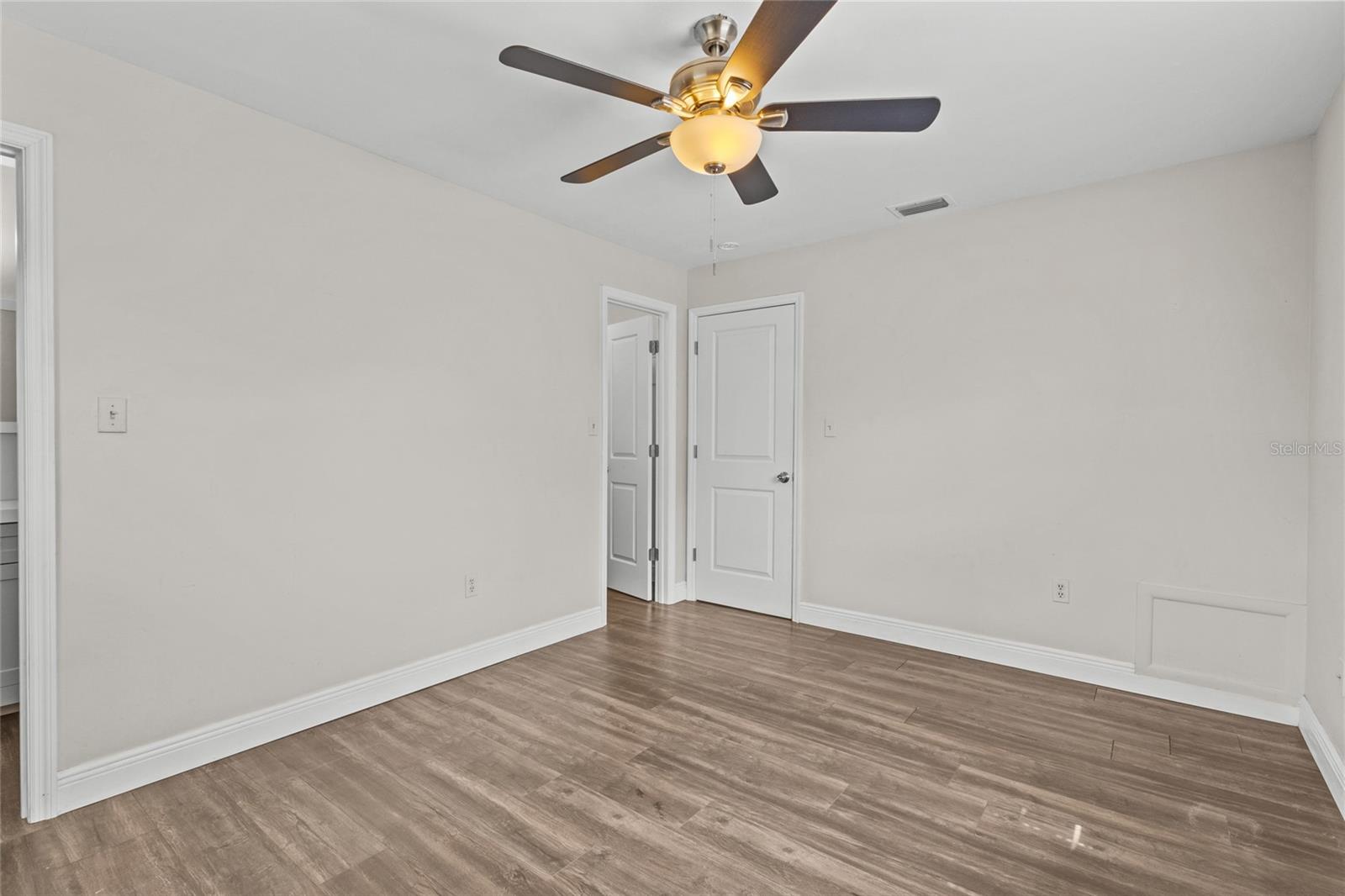 RIDGEWOOD ESTATES 14TH ADD - Residential