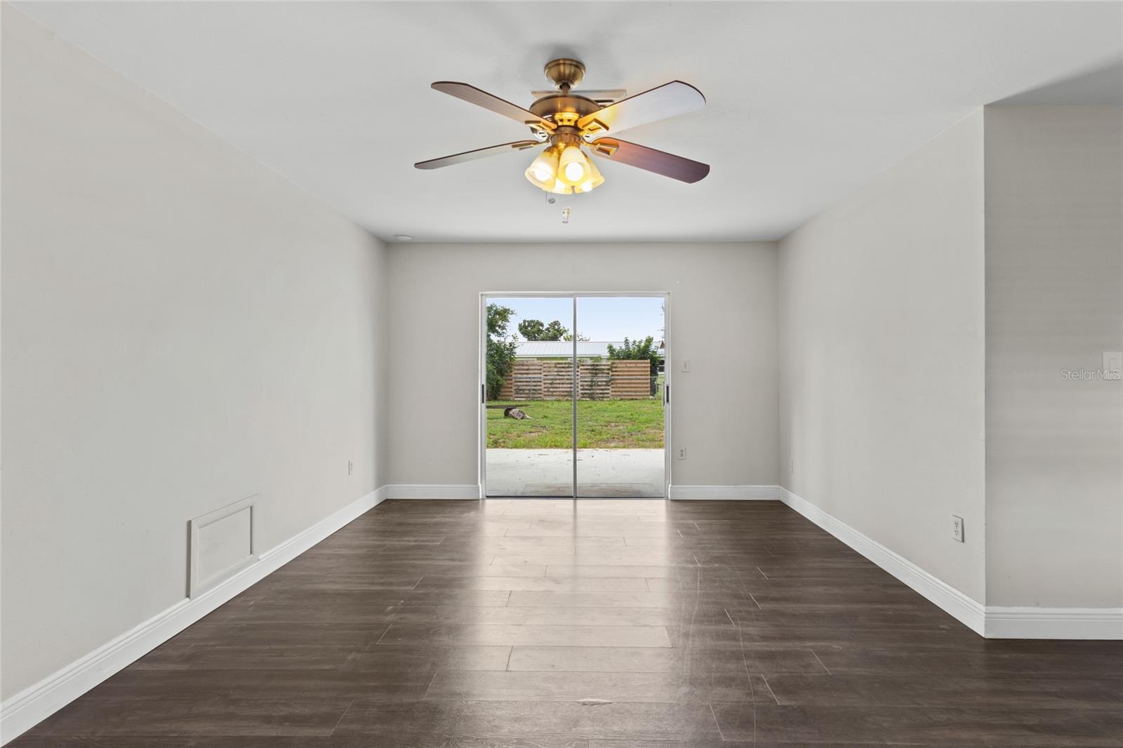 RIDGEWOOD ESTATES 14TH ADD - Residential