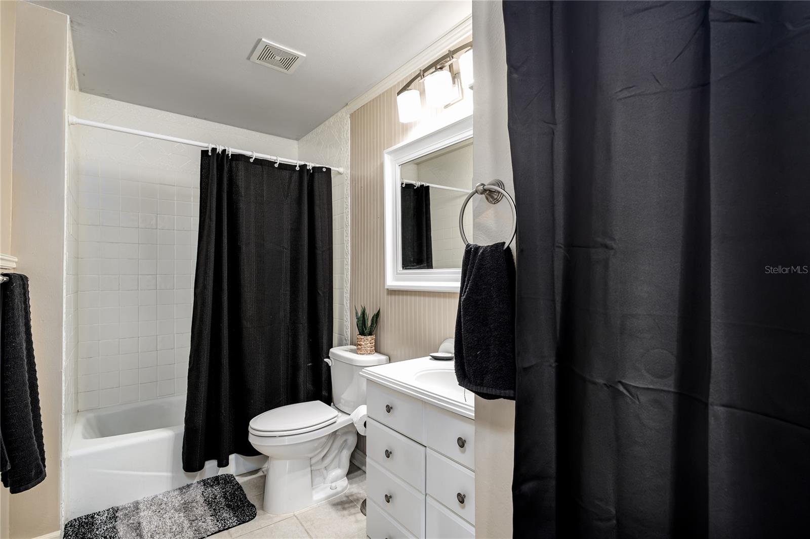 BAYOU ESTATES NORTH IIA & IIB - Residential