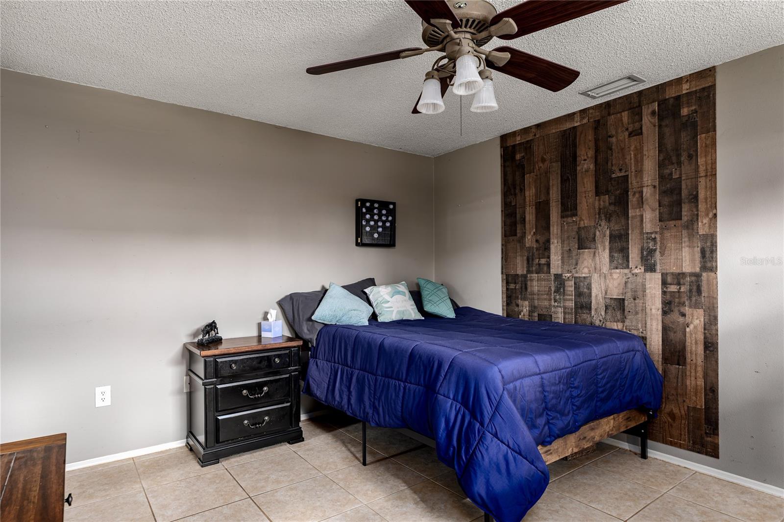BAYOU ESTATES NORTH IIA & IIB - Residential