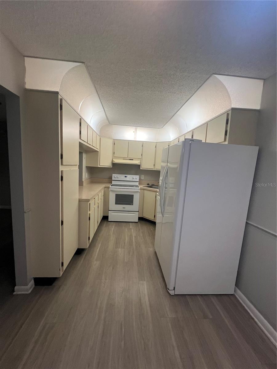 PINE RIDGE CLUB VILLAGE 1 PH 12 BLDG 15 - Residential