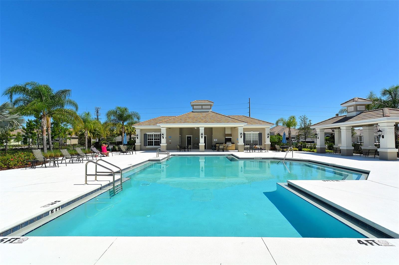 FAIRFIELD - Residential