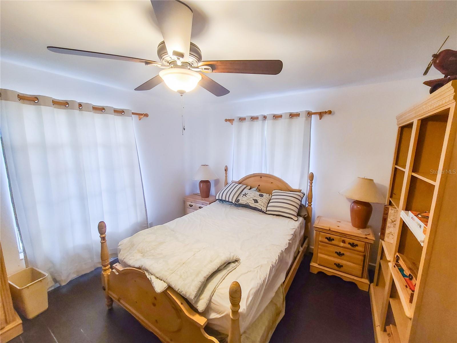 NORTH LAKE WORTH - Residential