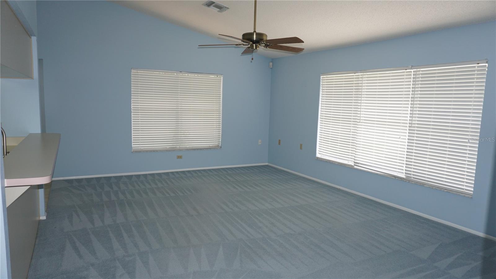 TIMBER OAKS - Residential