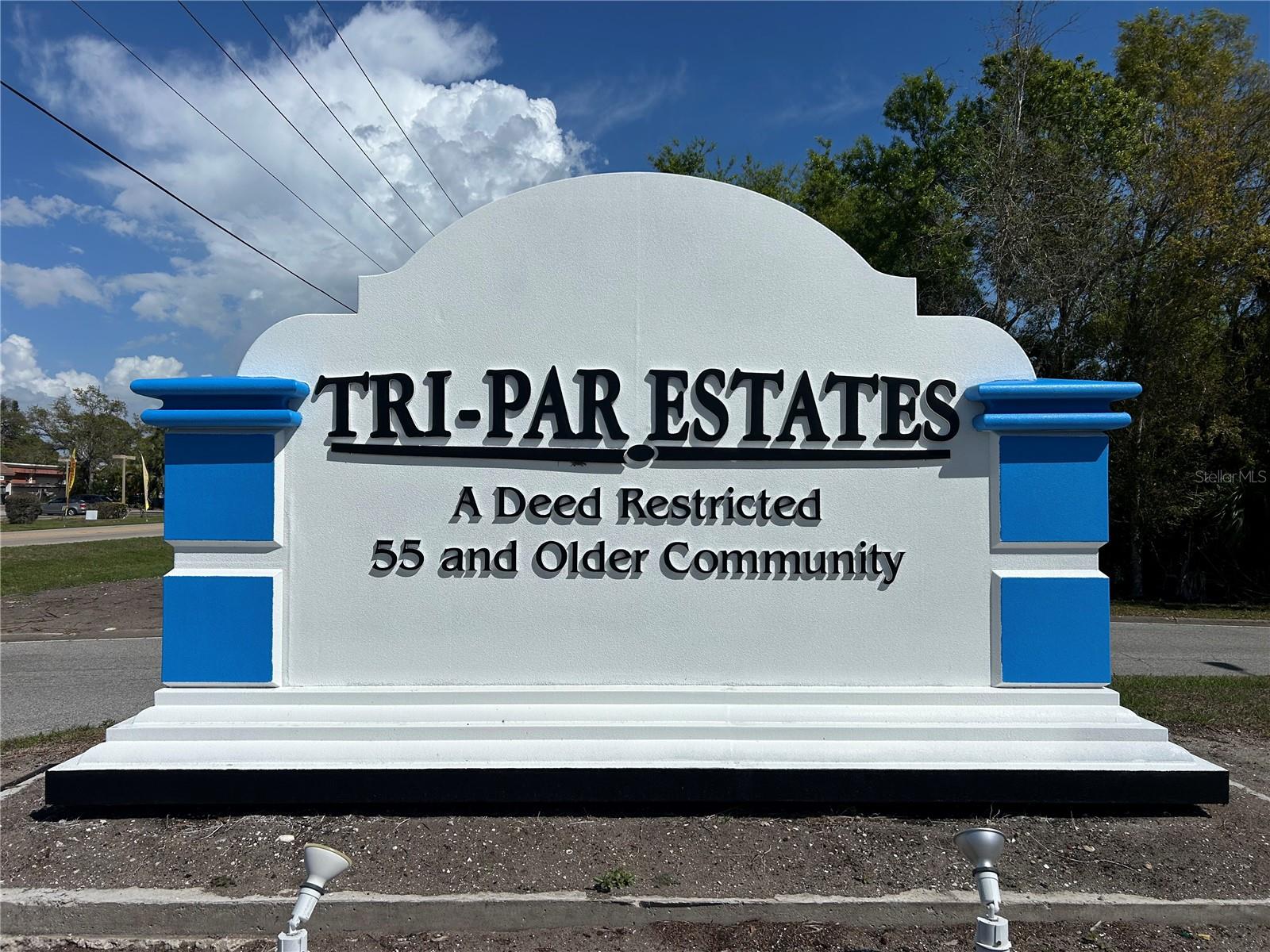 TRI-PAR ESTATES - Land