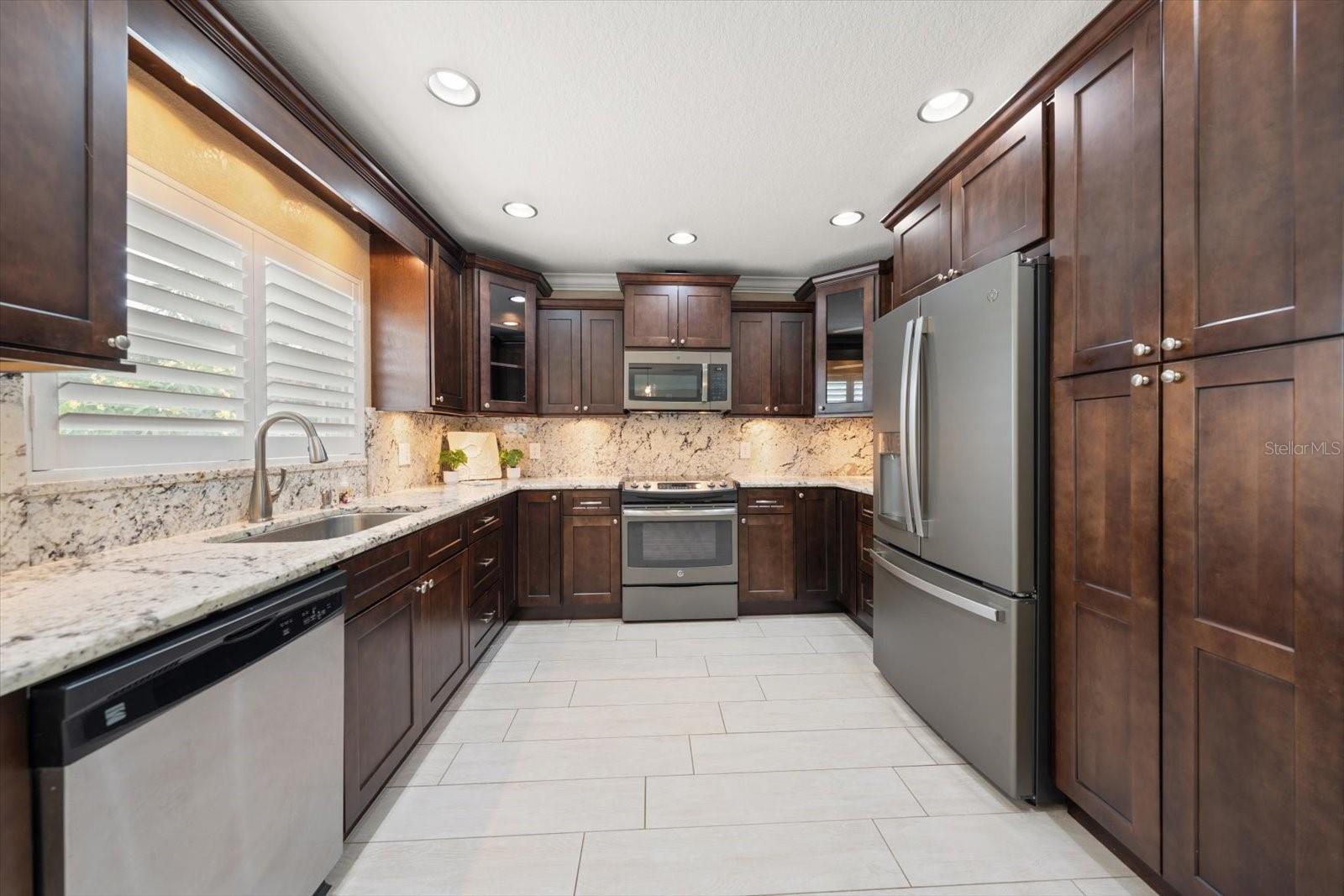 HARBOR BLUFFS SEC 2 - Residential