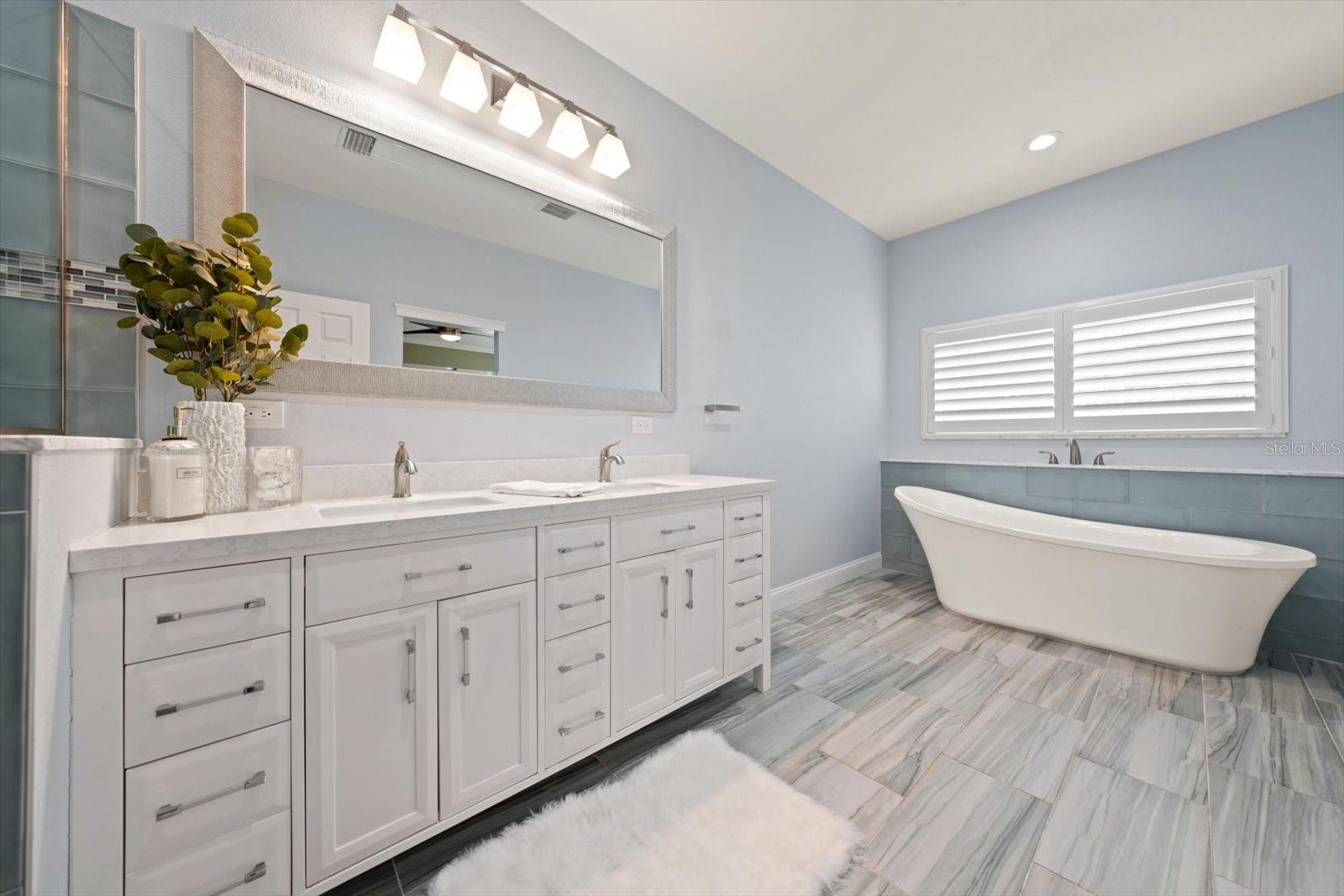 HARBOR BLUFFS SEC 2 - Residential
