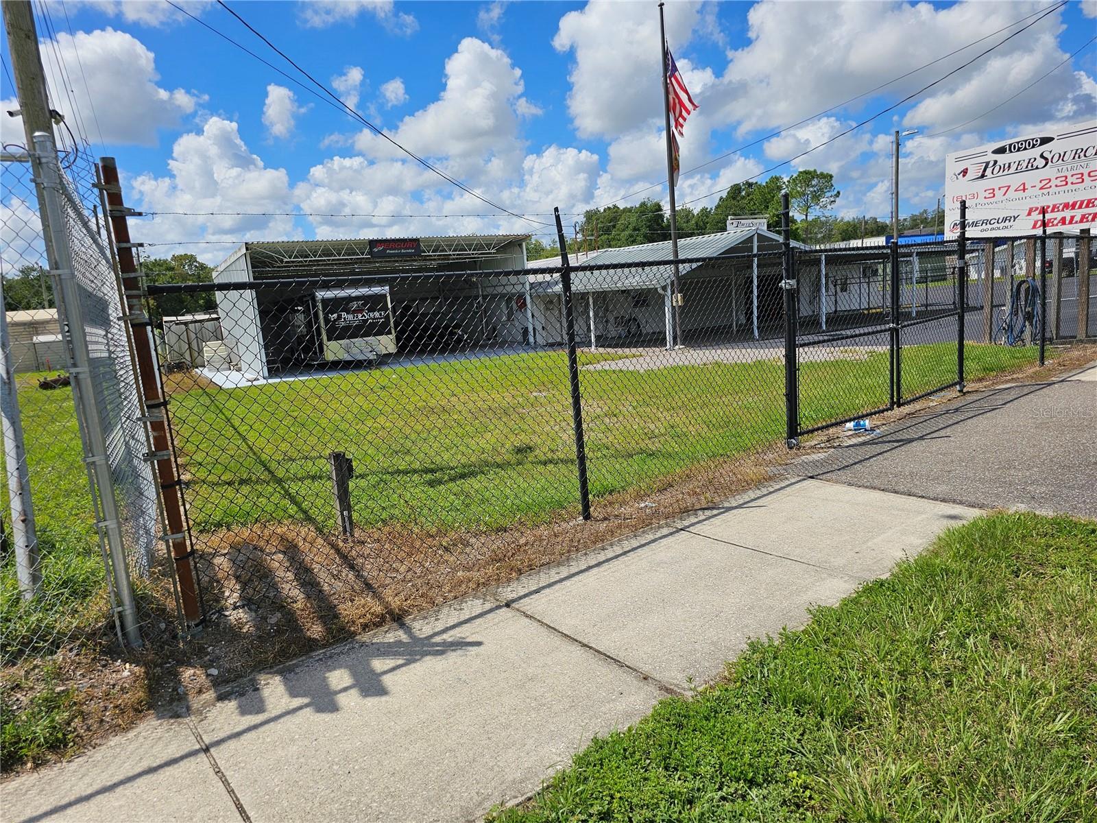 UNPLATTED - Commercial Sale