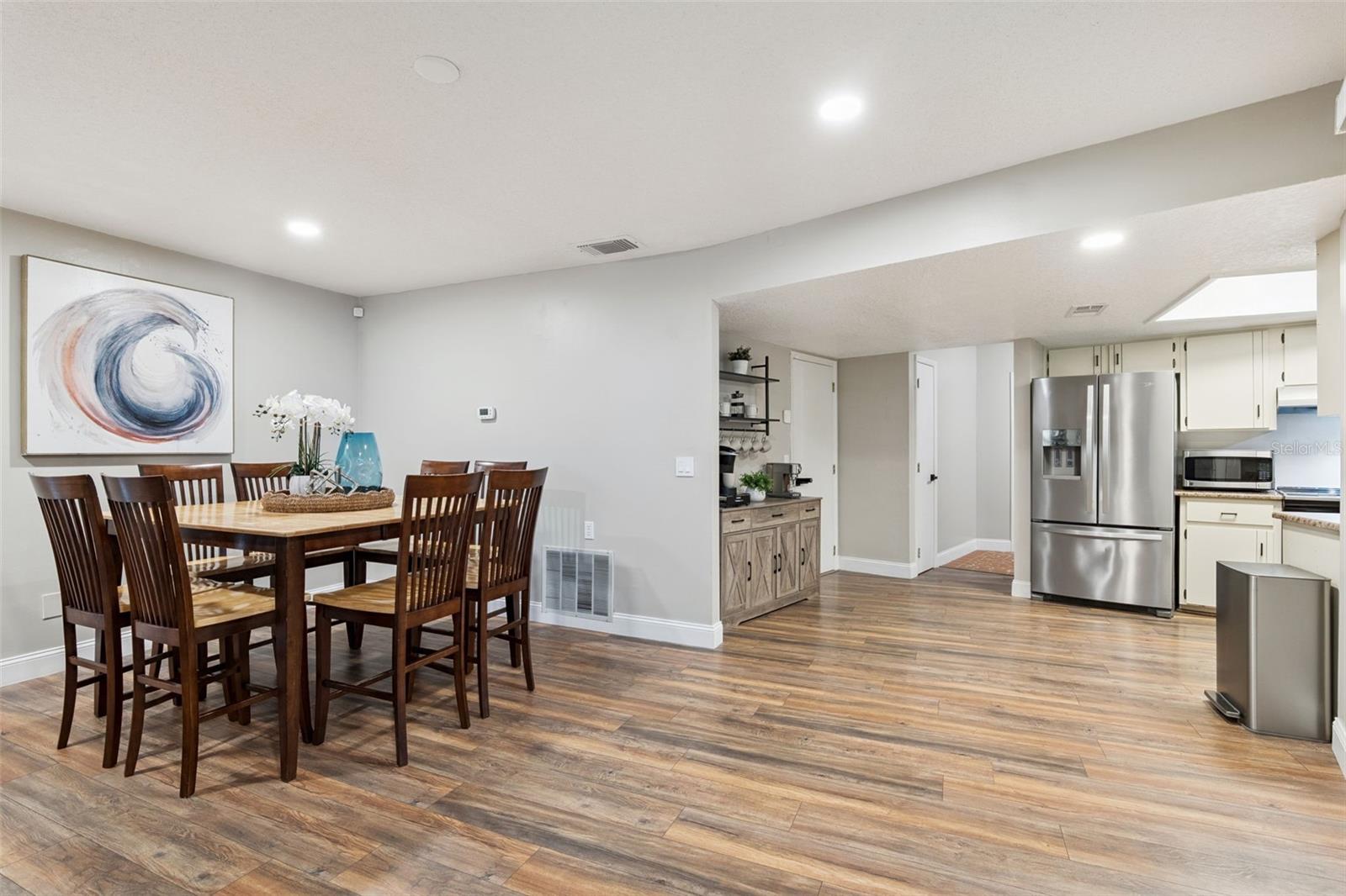 DELTONA LAKES UN 8 - Residential