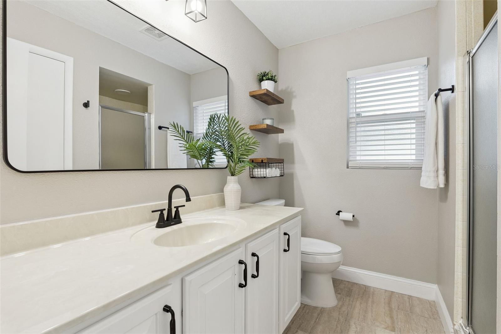 DELTONA LAKES UN 8 - Residential
