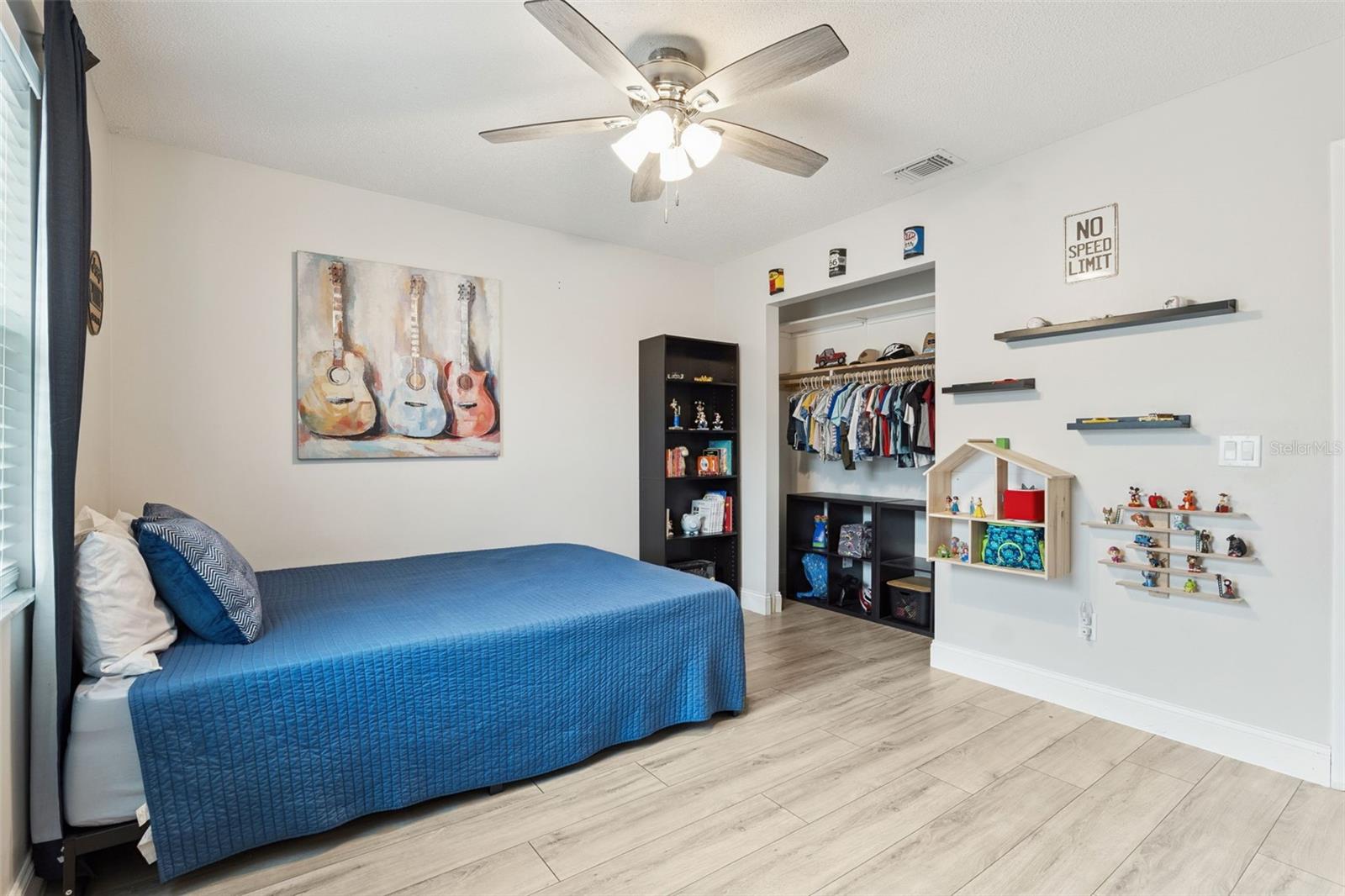 DELTONA LAKES UN 8 - Residential