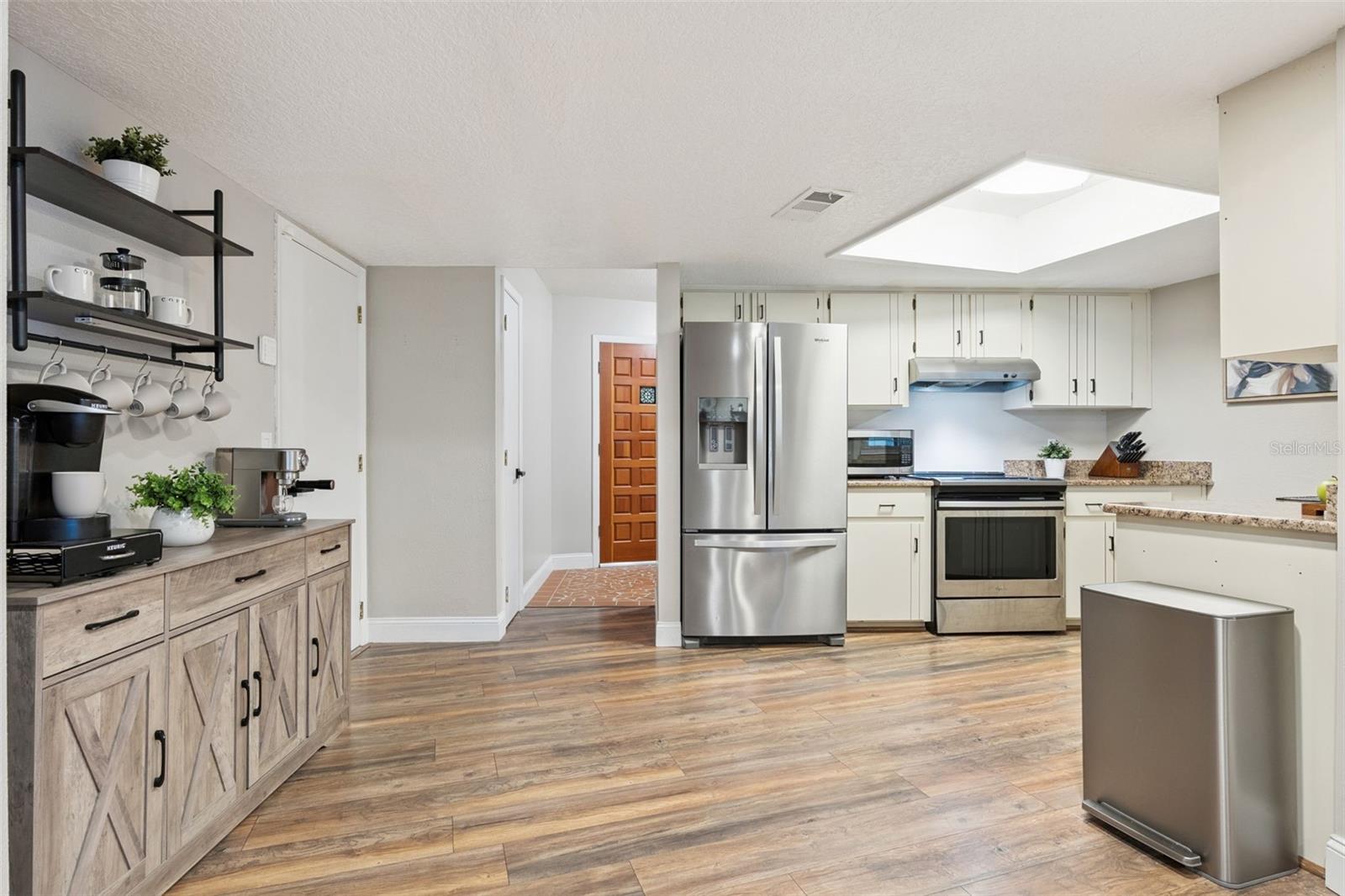DELTONA LAKES UN 8 - Residential