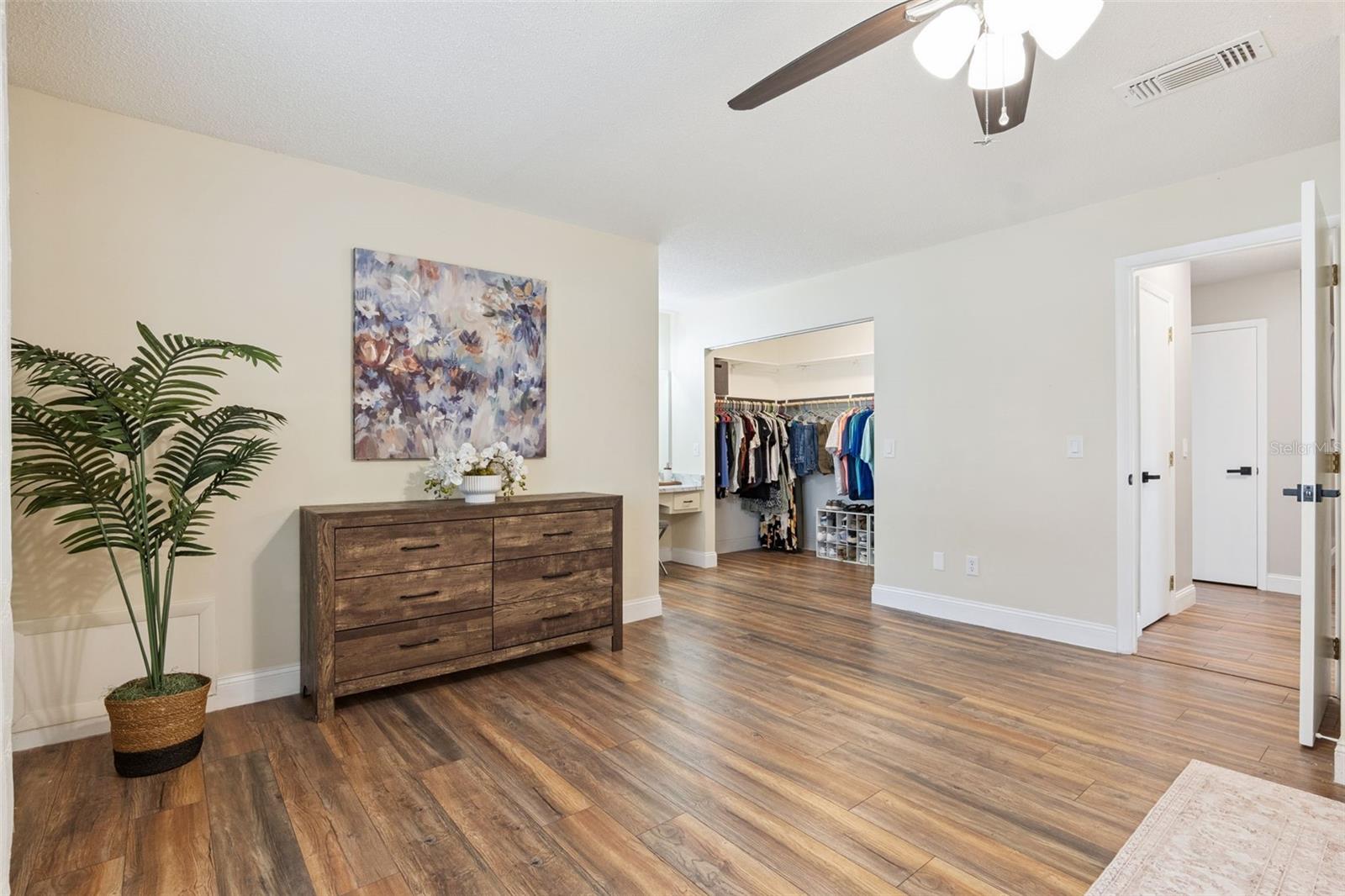 DELTONA LAKES UN 8 - Residential