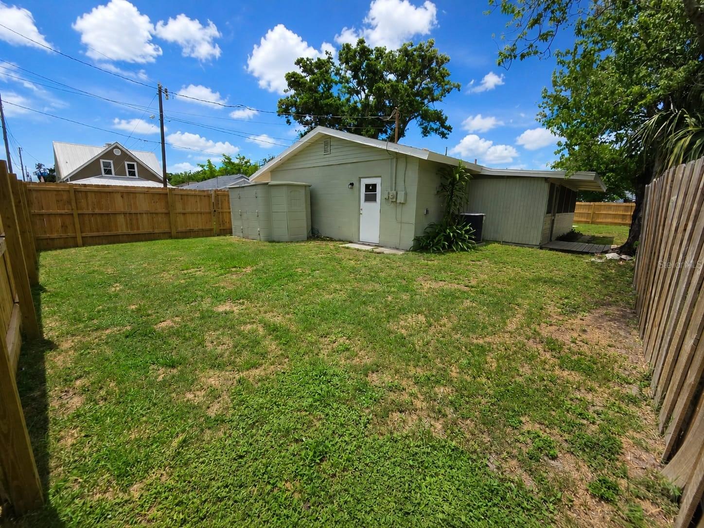 PINELLAS PARK - Residential