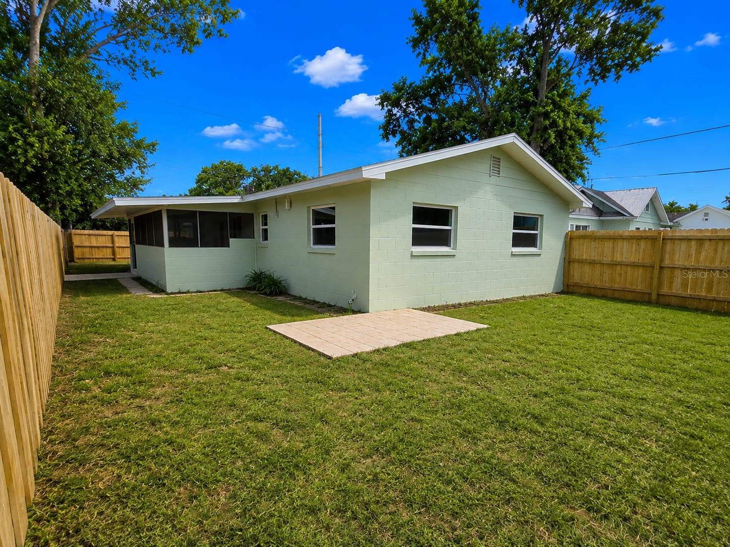 PINELLAS PARK - Residential