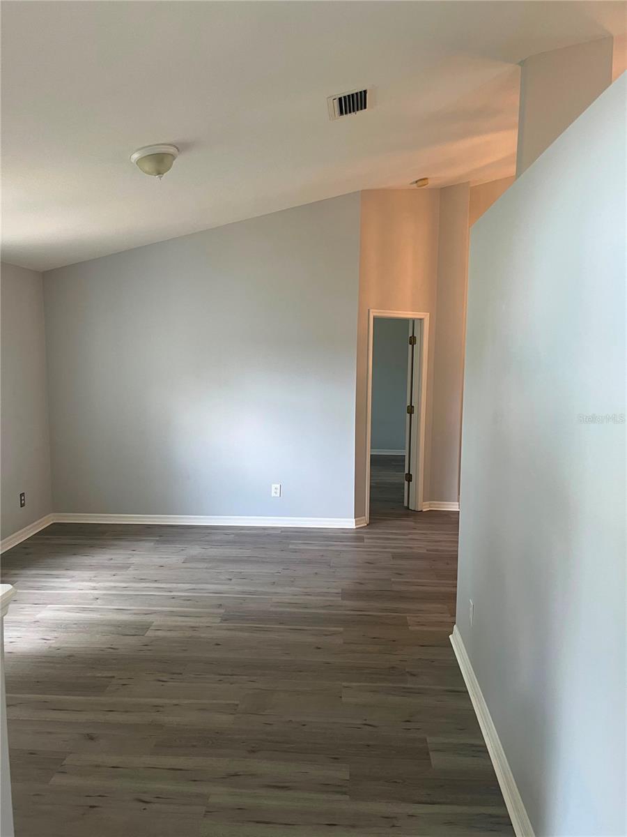 WEST LAKE VILLAGE UNIT 02 - Residential Lease