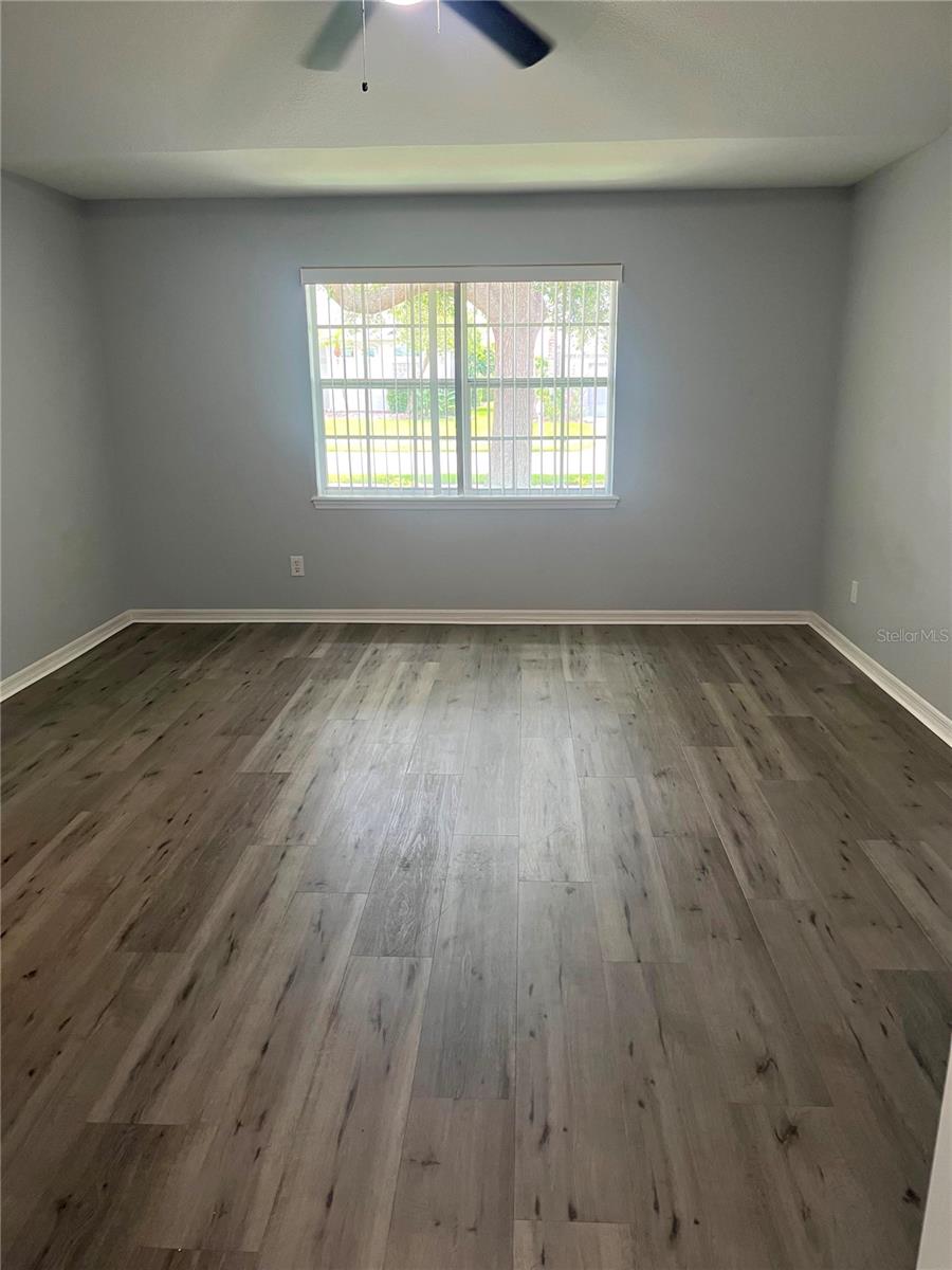 WEST LAKE VILLAGE UNIT 02 - Residential Lease