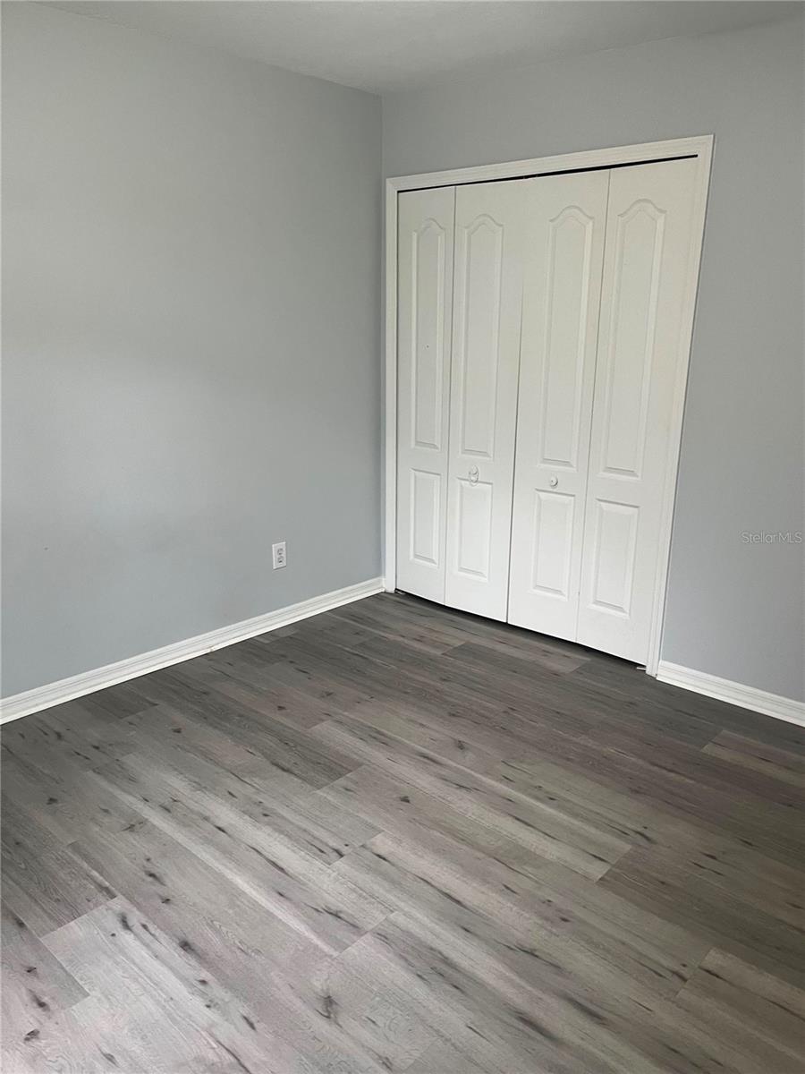 WEST LAKE VILLAGE UNIT 02 - Residential Lease